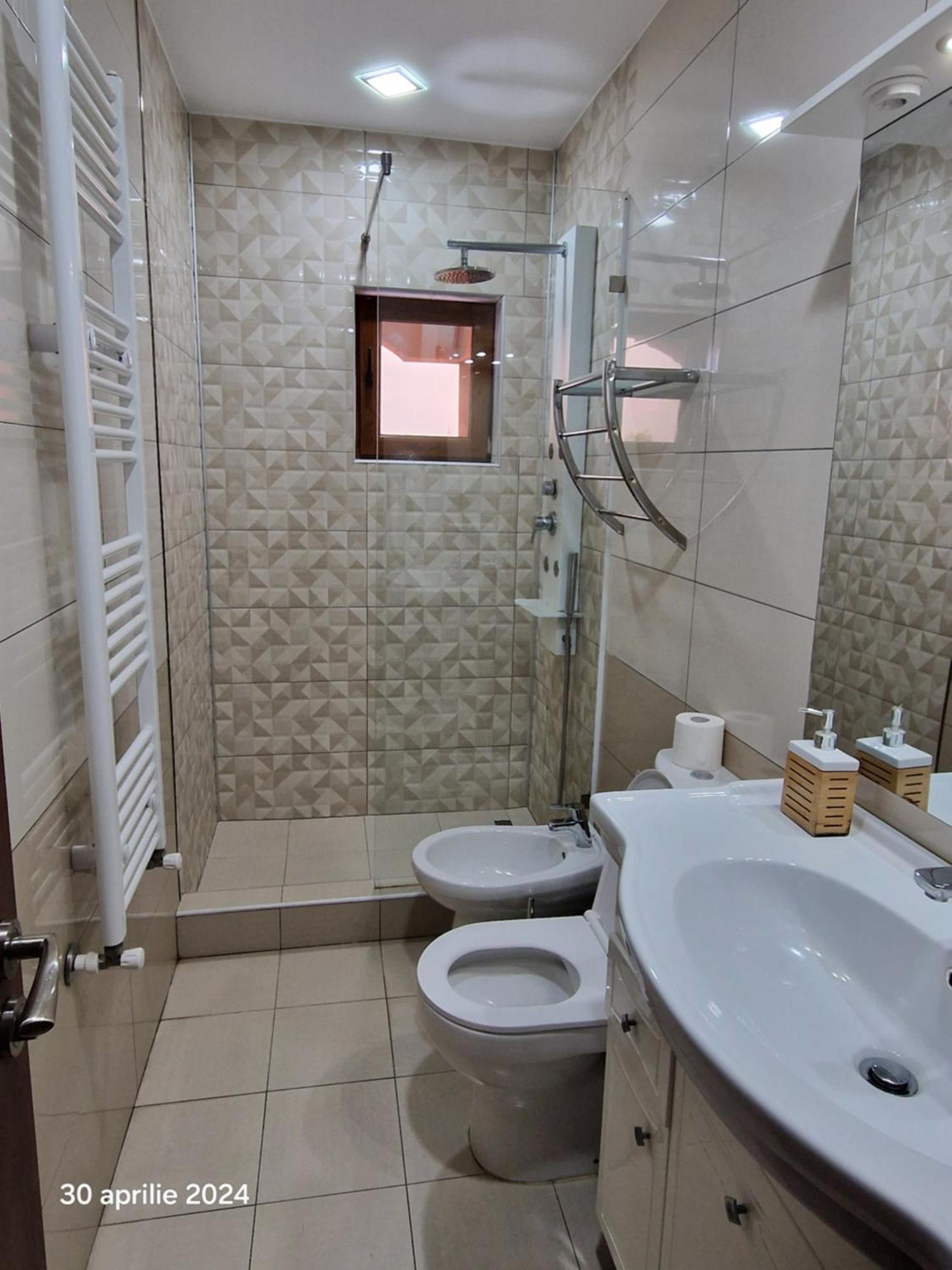 Apartmán Casa Adrian Două Mai Pokoj fotografie